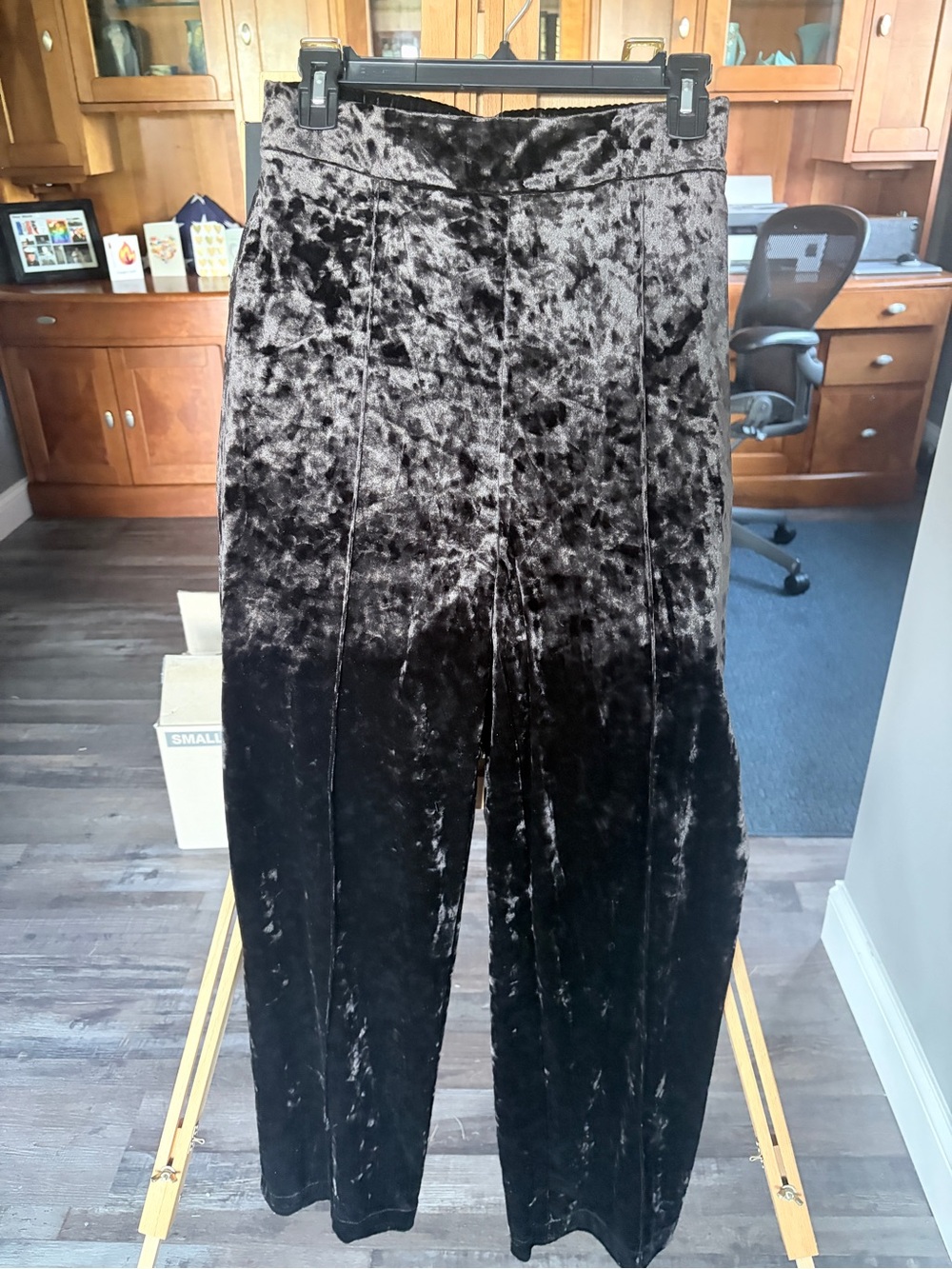 Lysse Black Crushed Velvet Leggings
